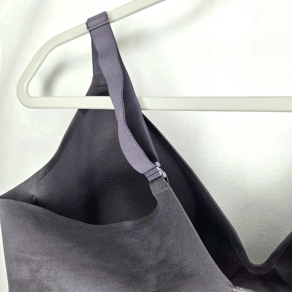 Victoria's Secret Lined, Semi Demi Bra. Gray. 38D - Picture 7 of 13